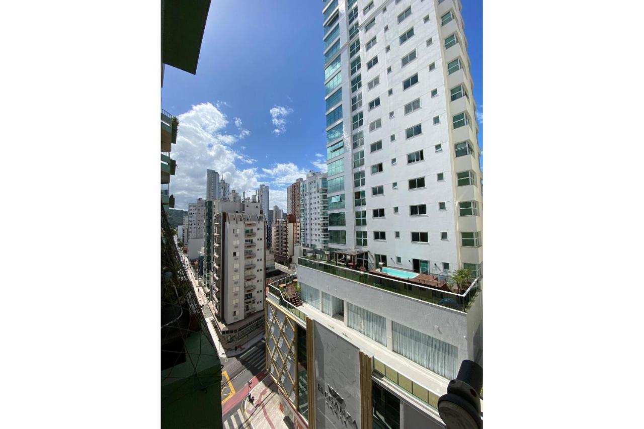 Balneário CamboriúNvr62B - Quadra Mar, Sacada, 2 Dorm, Climatizadoアパートメント エクステリア 写真